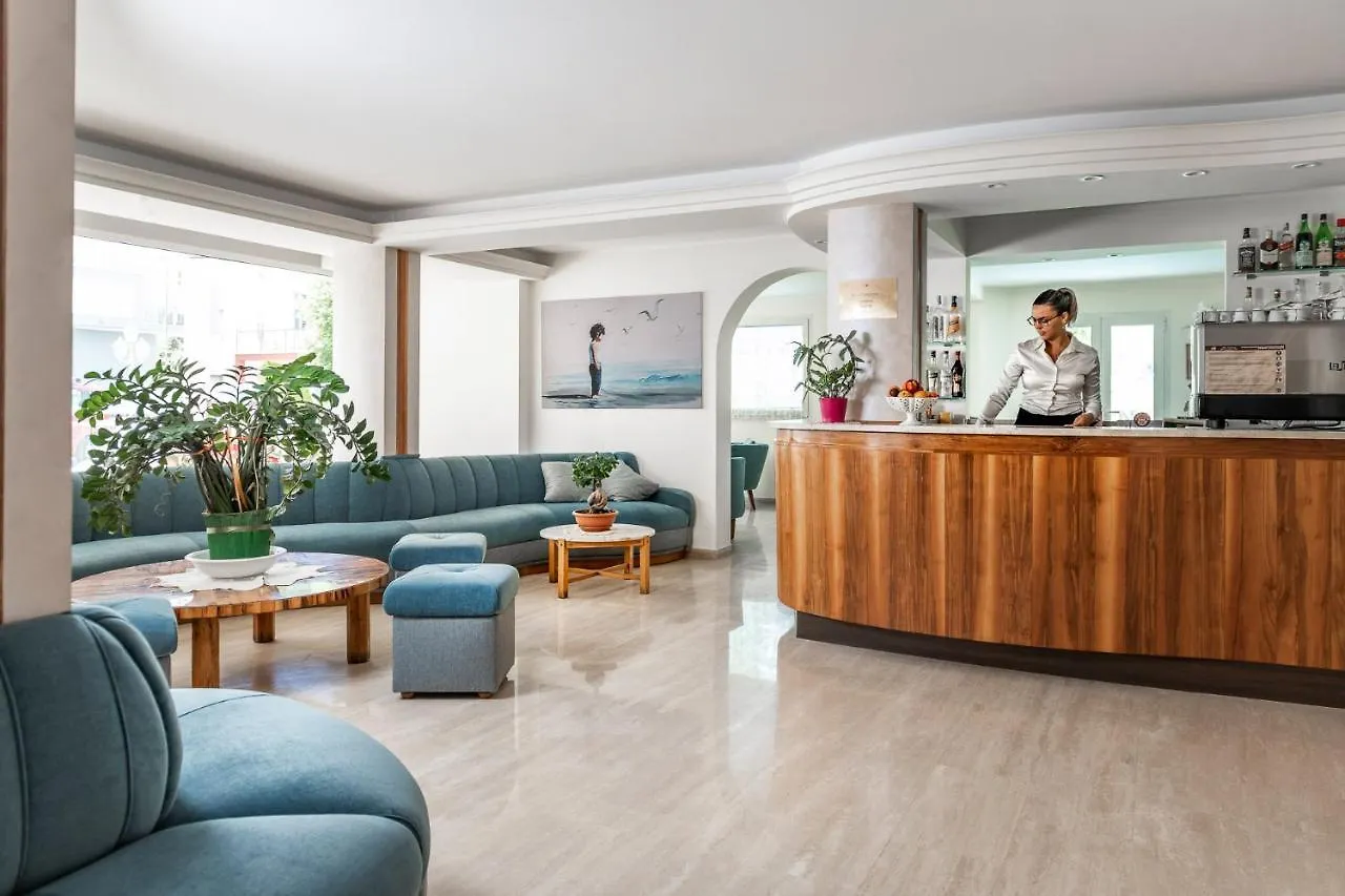 Hotel Rondinella E Viola Rimini Italië