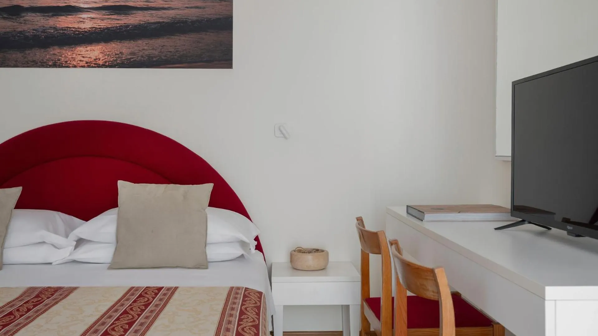 Hotel Rondinella E Viola Rimini